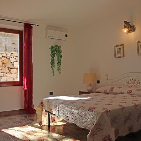 Leli Apartment La Maddalena  Ngoại thất bức ảnh