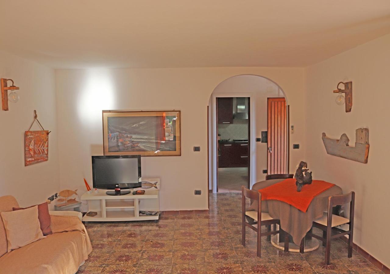 Leli Apartment La Maddalena  Ngoại thất bức ảnh